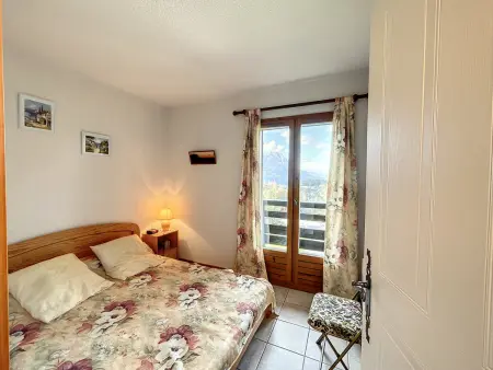 Appartement 2 pièces + coin montagne proche pistes de ski avec parking - Photo 8
