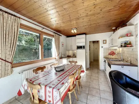 Bel Apt au Centre de Combloux avec Jardin, Balcon, Wifi et Parking à 300m des Commerces - Photo 3