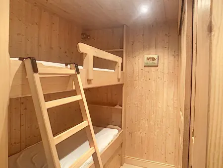 Studio cosy avec cabine, pied des pistes à Combloux, balcon, casier à skis, équipements modernes - Photo 4