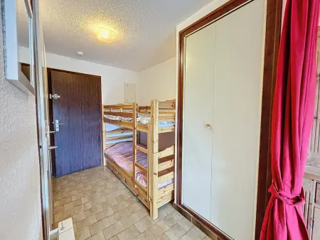Studio cosy pour 4 pers., proche pistes Combloux, balcon ouest, ski, tennis ! - Photo 2