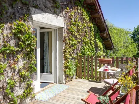Charmant studio en montagne avec jardin, animaux admis - Photo 1