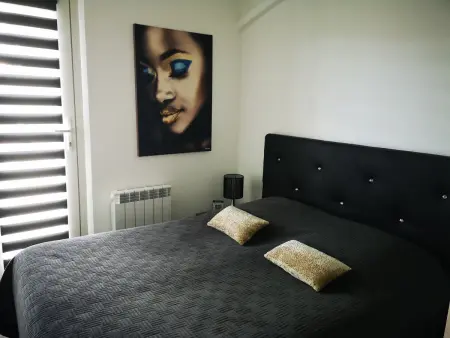 Appartement climatisé avec piscine, terrasse et parking - Proche plage, parfait pour couples - Photo 6