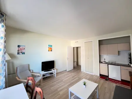 Arcachon Centre - Studio Confortable Proche Plage, Wifi - Photo 2