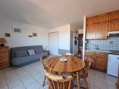 Studio cabine avec terrasse ensoleillée à Port-Vendres - Photo 2