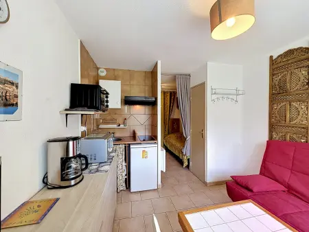 Charmant T1 au cœur de Lamalou, à 650m des Thermes, avec Wifi et animaux acceptés - Photo 5