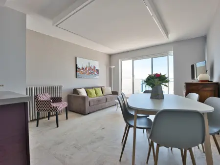 Superbe T3 face mer avec terrasse, garage et Wifi aux Sables-d'Olonne - Photo 2