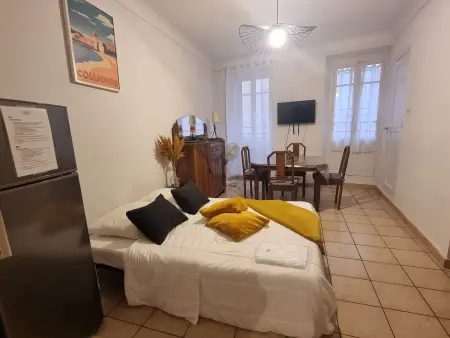 Appartement T2 charme et balcon, centre de Collioure - Photo 7