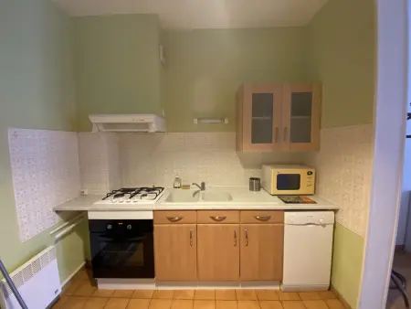 Appartement T3 Centre-ville La Roche-Posay, Balcon, Wi-Fi, Proximité Thermes et Commerces - Photo 3