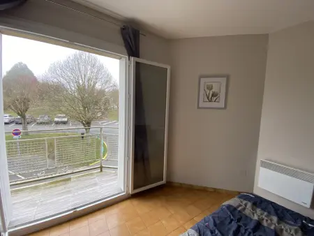 Appartement T3 Centre-ville La Roche-Posay, Balcon, Wi-Fi, Proximité Thermes et Commerces - Photo 8