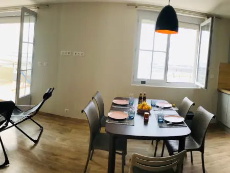 Fort-Mahon-Plage : Appartement rénové en front de mer, 2 chambres, terrasse - Photo 8