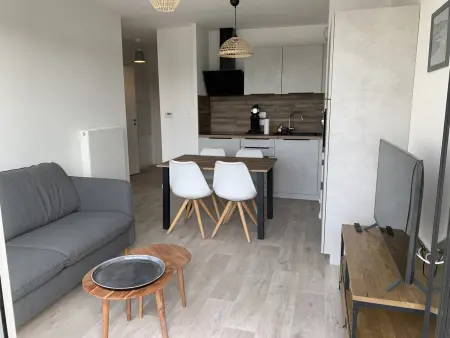 Appartement T2 Centre Ville avec Parking - Fort-Mahon-Plage - Photo 12