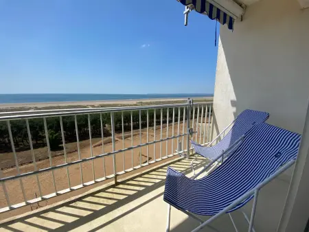 Charmant T2 rénové avec balcon et parking, accès direct plage - Saint Brevin - Photo 5