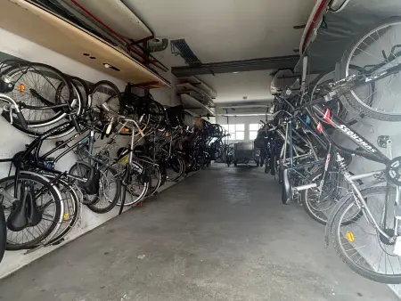 Charmant T2 rénové avec balcon et parking, accès direct plage - Saint Brevin - Photo 24