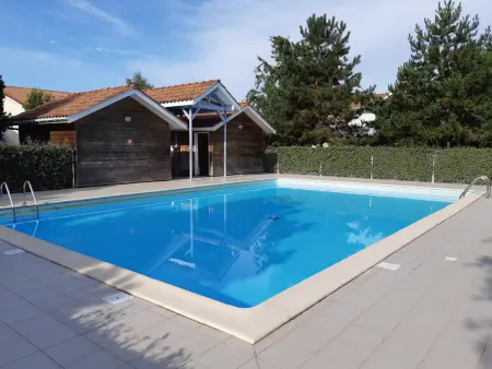 Appartement T2 avec piscine à Biscarrosse Bourg, proche plages du lac et océan, 4 pers, centre-ville - Photo 1