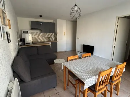 Appartement T2 avec piscine à Biscarrosse Bourg, proche plages du lac et océan, 4 pers, centre-ville - Photo 3
