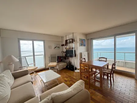 Appartement confortable avec vue sur l'océan, 2 chambres et balcon - Photo 17