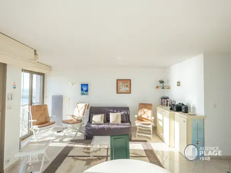 Appartement T2 face plage avec garage aux Sables-d'Olonne - Photo 7
