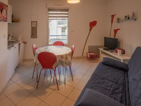 Appartement 2 pièces à 1km de la plage, proche du centre et des commerces - Photo 1