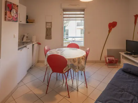 Appartement 2 pièces à 1km de la plage, proche du centre et des commerces - Photo 2