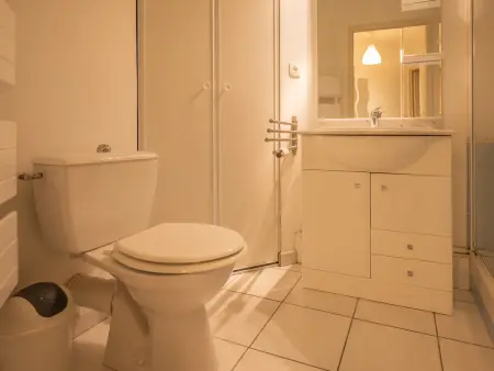 Appartement 2 pièces à 1km de la plage, proche du centre et des commerces - Photo 6