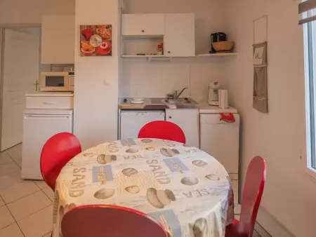 Appartement 2 pièces à 1km de la plage, proche du centre et des commerces - Photo 10