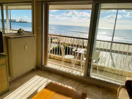 Appartement avec accès direct à la plage, balcon et garage privé - Photo 2