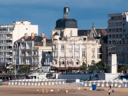 Appartement avec accès direct à la plage, balcon et garage privé - Photo 21