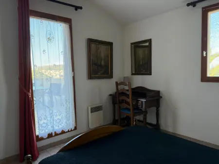 Duplex à Banyuls avec terrasse et parking privatif - Photo 9
