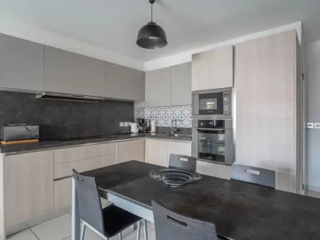 Appartement Central à Arcachon avec 2 Chambres, Parking Privé et Proche Plages - Photo 5