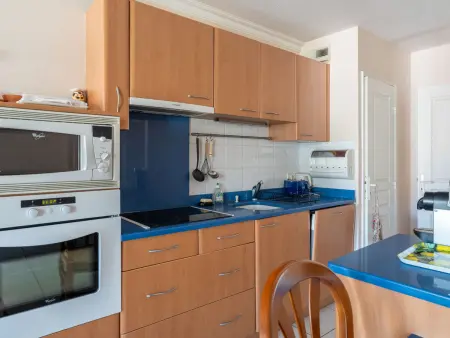 Appartement T3 au Centre d'Arcachon, avec Parking, proche Parc Mauresque et Plage, Terrasse, 2 Chambres - Photo 4