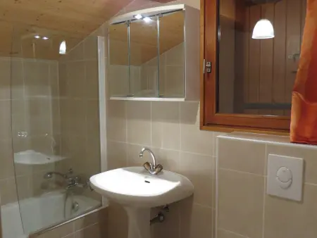 Studio pour 3 avec balcon et animaux admis, proche pistes - Photo 3