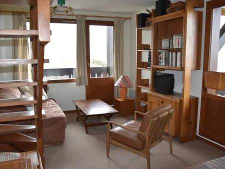 Duplex ensoleillé avec piscine, proche pistes, balcon sud - Photo 10