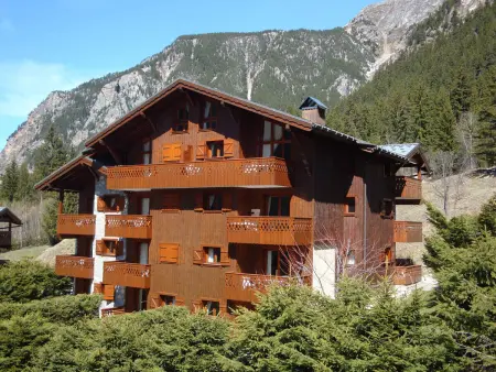 Rez-de-jardin 3 pièces proche pistes, jusqu'à 6 personnes - Photo 18