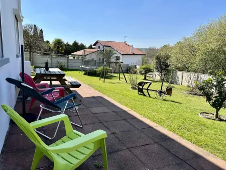 Maison T3 à Ustaritz avec Terrasse et Parking, Appartement 4 personnes à Ustaritz - Photo 13