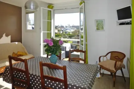 Holiday flat Bisquine Arromanches-les-Bains, Appartement près de la plage à Arromanches - Photo 3