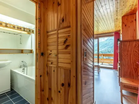 Appartement skis aux pieds à Méribel avec balcon - 4 pers. - Photo 4