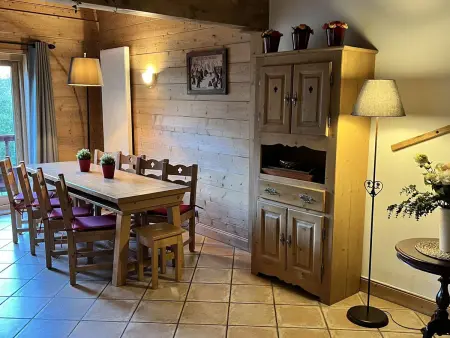 Grand appartement de 10 pers. avec piscine, spa et parking à Saint-Martin-de-Belleville - Photo 1