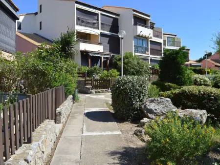 Appt T2 cabine 4 pers, terrasse, parking, piscine - Saint Pierre la Mer - Photo 15