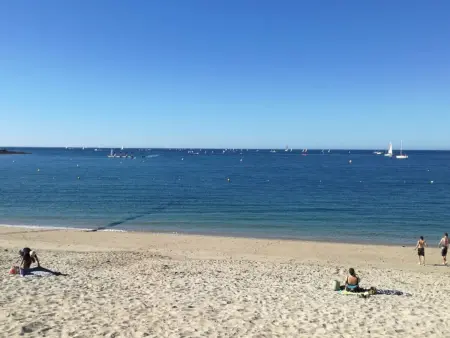 Bénodet : Appartement rénové face mer, 100m de la plage, parking privé, balcon, 3 étoiles, 4 pers. - Photo 9