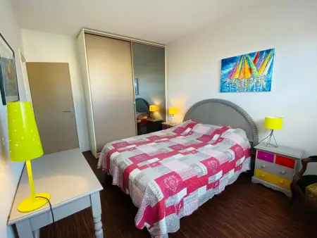 Appartement Élegant avec Balcon, Garage et WiFi en Bord de Mer - Photo 7