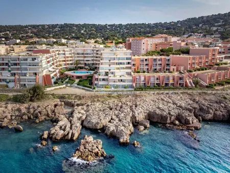 Studio climatisé avec terrasse, vue mer et parking privé - Photo 23
