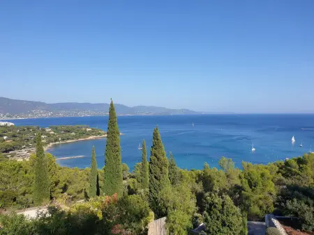 T2 cabine avec terrasse à La Favière, proche plages et commerces - Photo 12