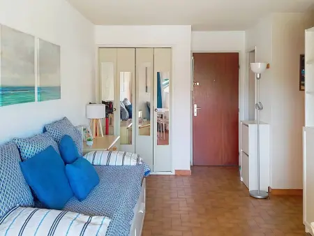 T2 Climatisé avec Piscine, Tennis, Garage, Proche Plage – Bormes-les-Mimosas - Photo 2