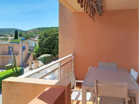 T2 Climatisé avec Piscine, Tennis, Garage, Proche Plage – Bormes-les-Mimosas - Photo 12