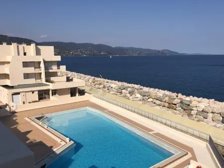 Studio rénové avec climatisation et piscine à Bormes-les-Mimosas - Photo 8