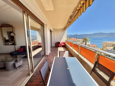 Ajaccio: Appartement climatisé 4 pièces, 6 couchages, centre-ville - Photo 23