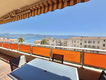 Ajaccio: Appartement climatisé 4 pièces, 6 couchages, centre-ville - Photo 24