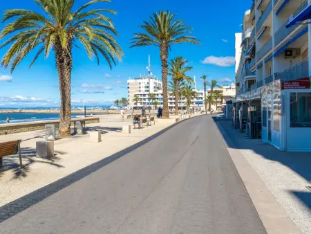 Studio Cabine au RDC avec Terrasse, Piscines, Parking Privé et Proche de la Mer - Photo 19