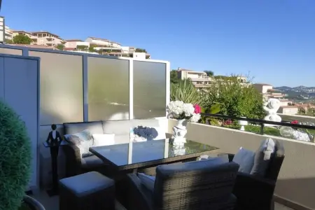 Ferienwohnung in Mandelieu-La Napoule, Appartement à Cannes avec vue sur mer - Photo 12