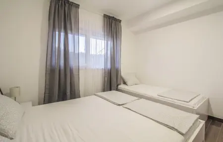 Appartement 5 personnes à Okrug Gornji - Photo 22